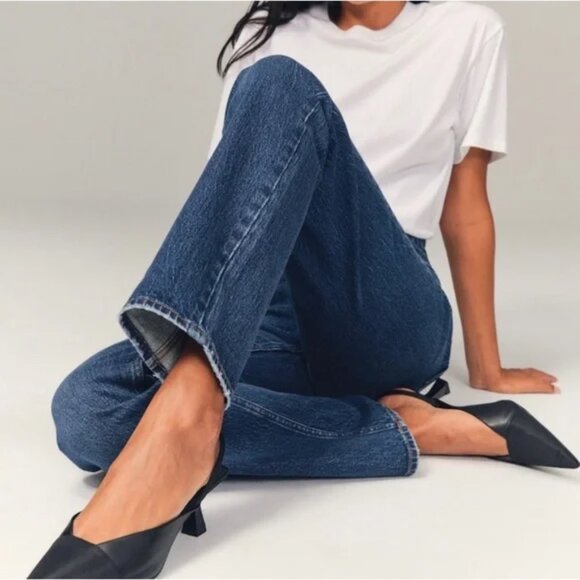 Abercrombie & Fitch Jeans 90's Straight Ultra High Rise Frayed Hem size 26R - Picture 6 of 14